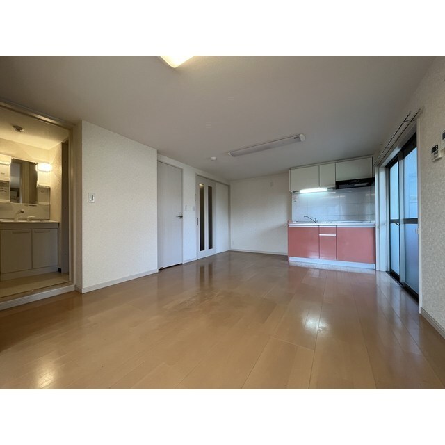 居室・リビング　同タイプの別部屋のお写真です。