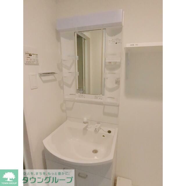 洗面設備　同建物内参考写真