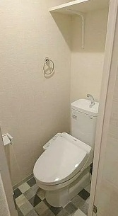 東急目黒線 不動前駅 徒歩10分 3階建 築7年のトイレ写真