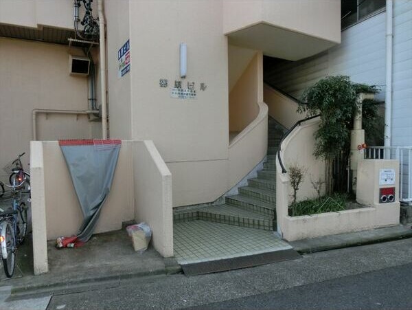 ＪＲ中央本線 鶴舞駅 徒歩10分 8階建 築47年の外観写真