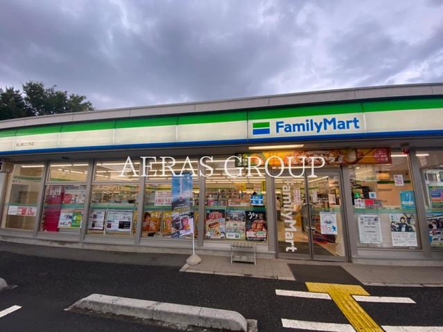 コンビニ　ファミリーマート 狭山東三ツ木店（コンビニ）まで186m