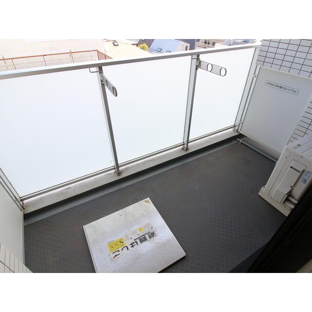 京王井の頭線 下北沢駅 徒歩11分 5階建 築15年の内装写真