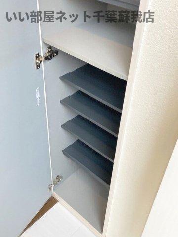 収納　シューズボックス