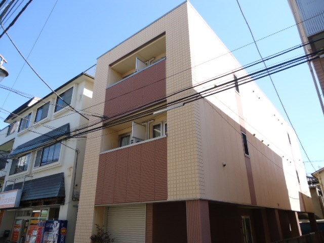 建物外観　オートロックマンション！