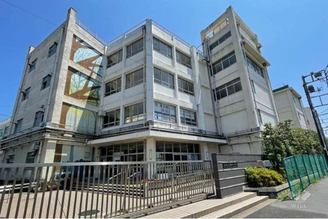 中学校　大田区立大森第八中学校（中学校）まで352m