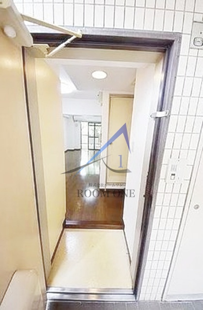 玄関　玄関です。