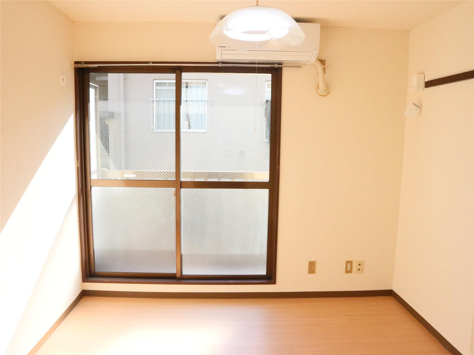 居室・リビング　同建物別のお部屋のお写真です