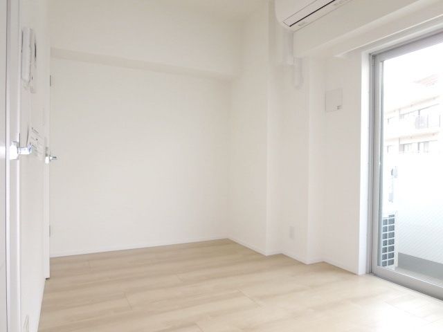 居室・リビング　★南向きのお部屋です★