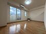 居室・リビング　広くてキレイなお部屋が広がっていて、充実した生活が送れそう。
