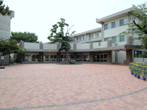 小学校　長野市立通明小学校（小学校）まで2329m
