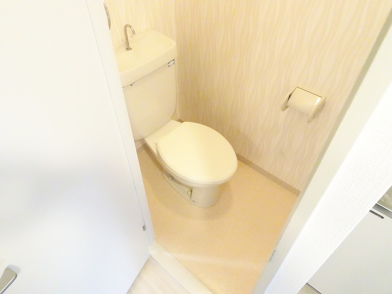 トイレ　清潔感のあるトイレです