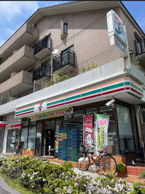 コンビニ　セブンイレブン 豊中曽根東町店（コンビニ）まで396m