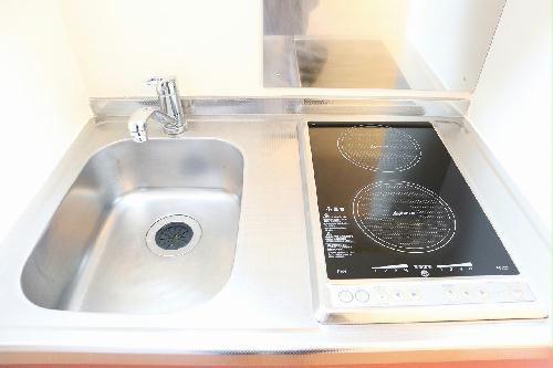 キッチン　安心安全の電気コンロ　2口