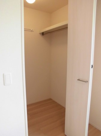 収納　ウォークインクローゼット