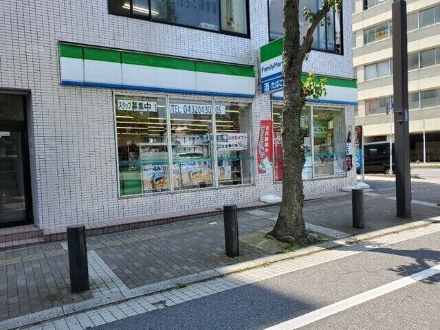 コンビニ　ファミリーマート千葉新宿店（コンビニ）まで68m