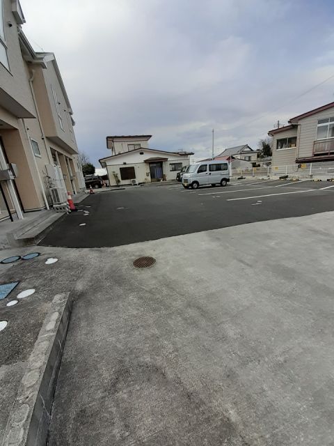 【遠田郡美里町字素山町のアパートの駐車場】