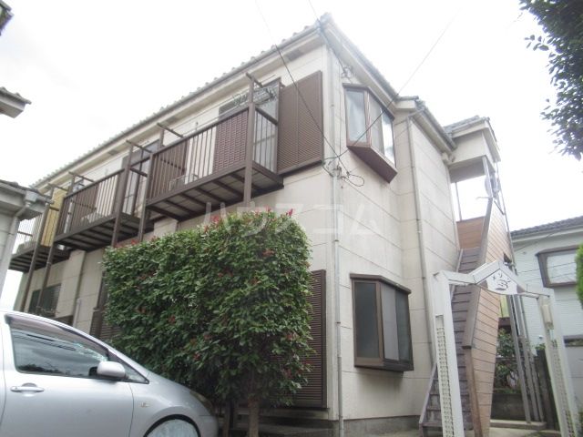 【メゾンSの建物外観】