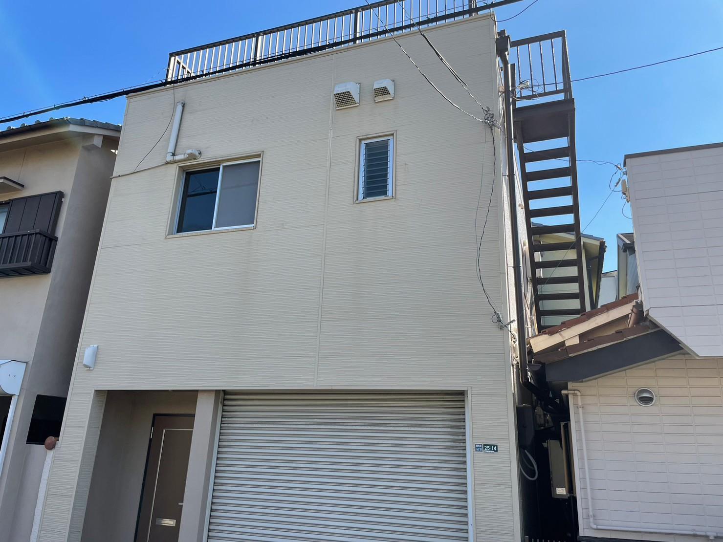 エントランス　外観