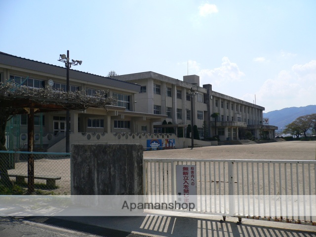 小学校　箕曲小学校（小学校）まで173m