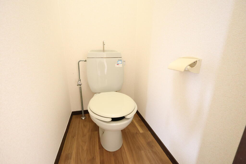 トイレ　バストイレ別