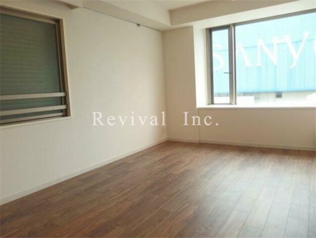 その他部屋・スペース　明るい光の入る空間設計ですね。