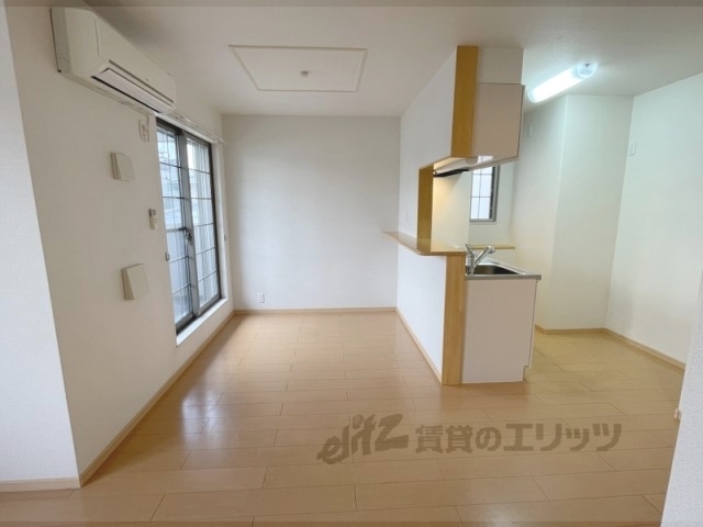 居室・リビング　リビング