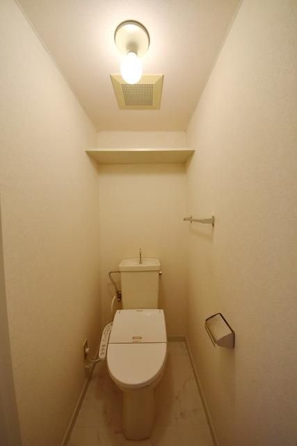 【蓮田市東のマンションのトイレ】