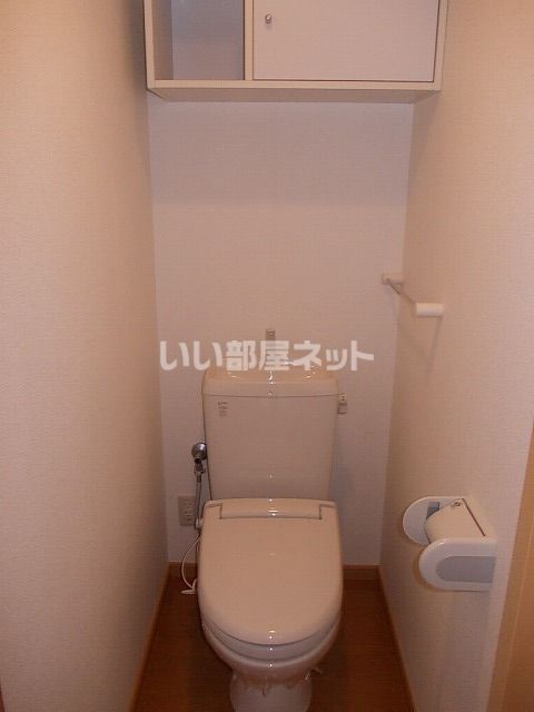 【メゾンまえはたIIIのトイレ】
