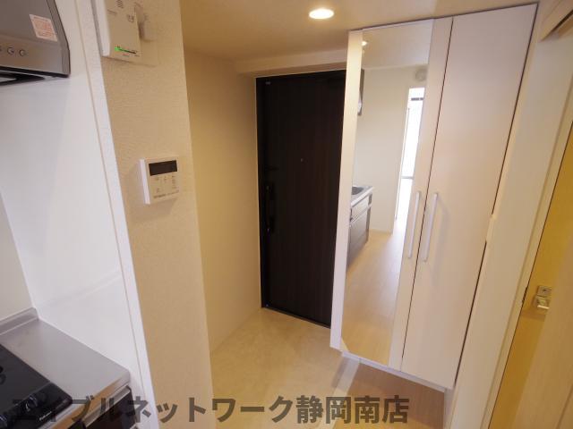 玄関　明るい玄関です