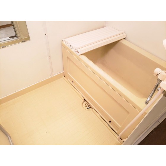 バス・シャワールーム　バス