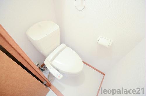 トイレ　設備・使用は号室により異なる為、現況を優先いたします。