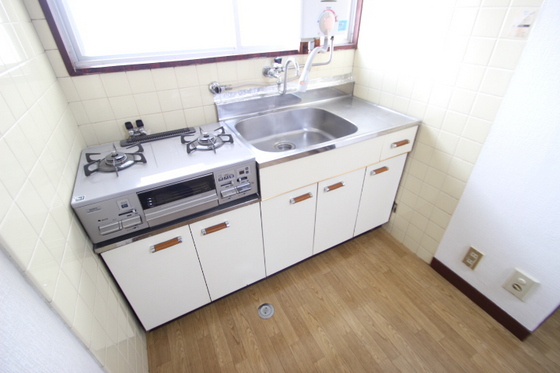 キッチン　※別号室のお写真です