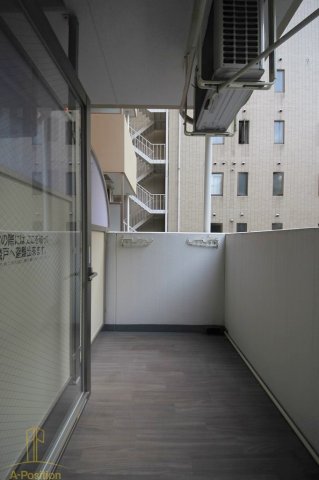 バルコニー　ミュプレ北浜EAST