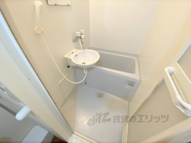 レオパレスオーキッド2の風呂写真