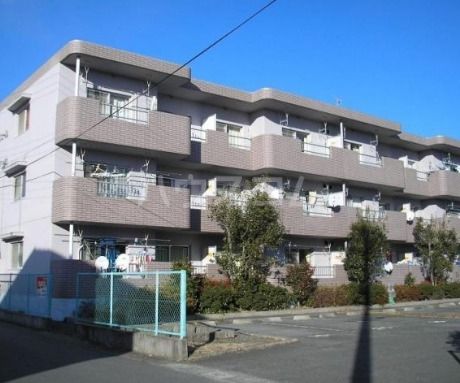 袋井市月見町のマンションの建物外観