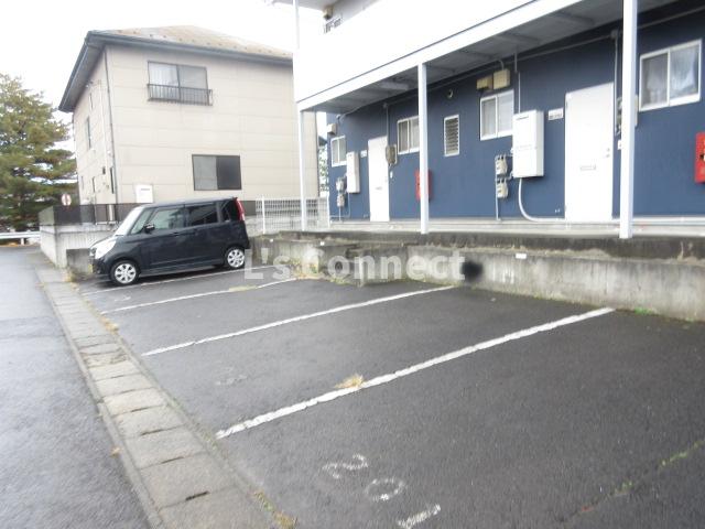 駐車場　敷地内駐車場もあります。