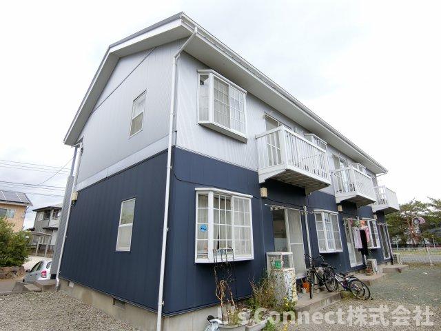 建物外観　２階建てのアパートです。