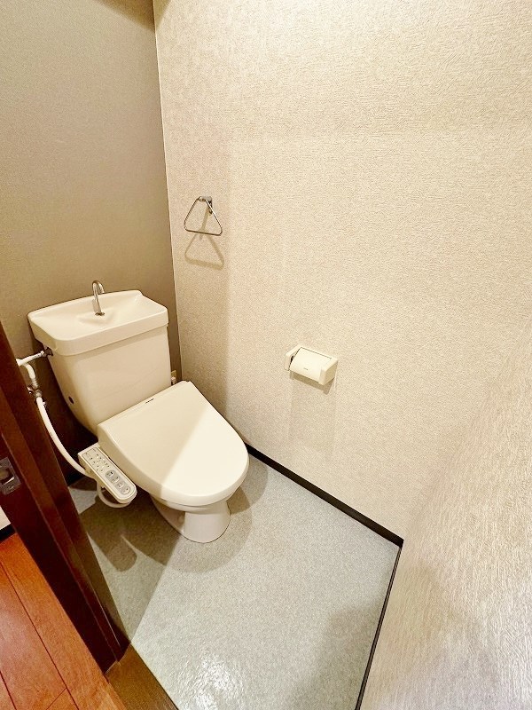 トイレ　★温水洗浄便座トイレ★