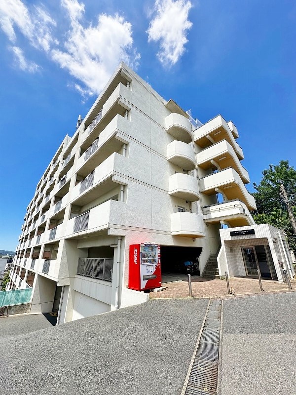 建物外観　★外観★