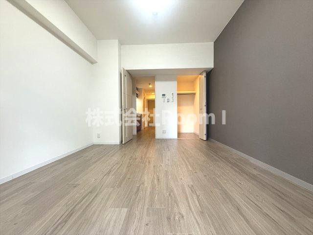 居室・リビング　こちらの居間で趣味の時間をお楽しみください