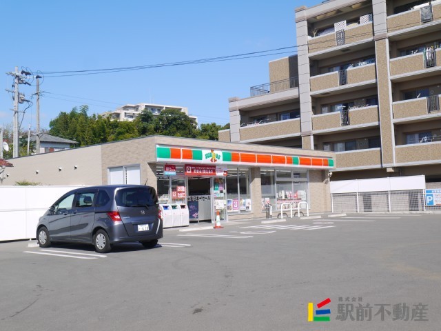 コンビニ　サンクス福岡飯倉二丁目店（コンビニ）まで400m