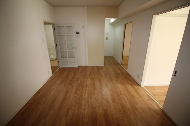 居室・リビング　別室の写真使用