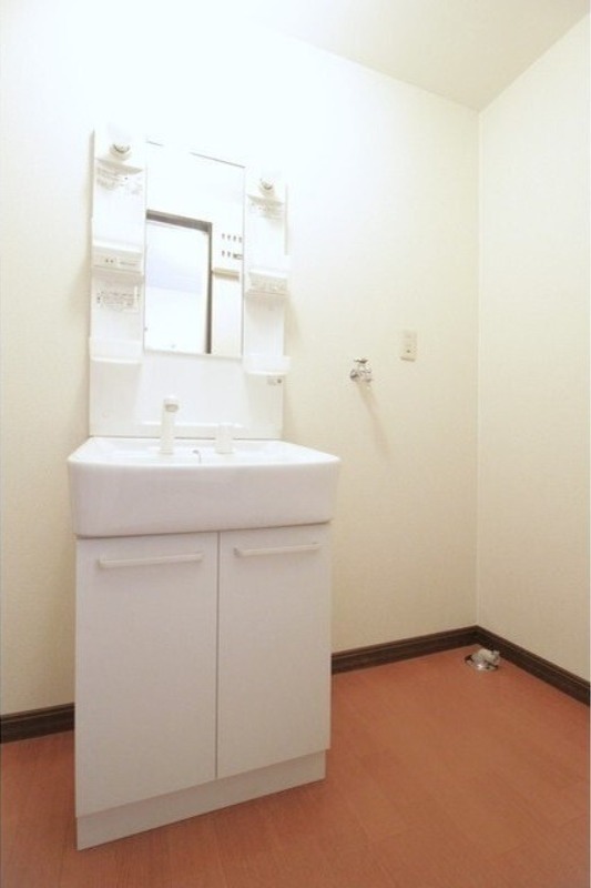 洗面設備　図面と現状に相違がある場合には現状を優先