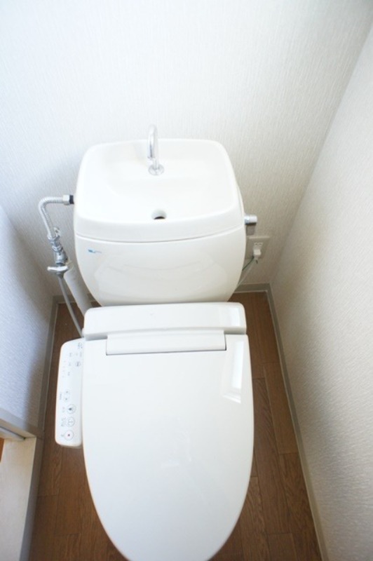 トイレ　図面と現状に相違がある場合には現状を優先