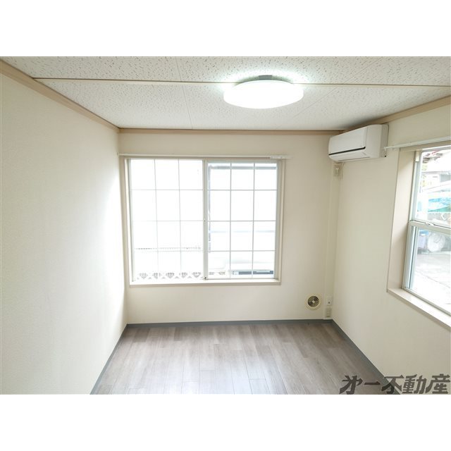 建物外観　洋室