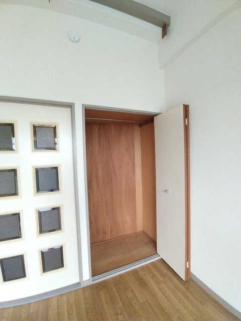 収納　洋室クローゼット