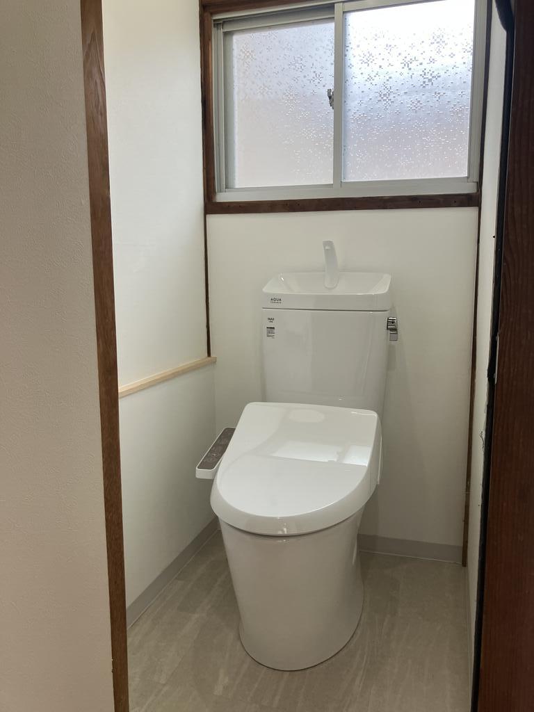 延明住宅のトイレ写真