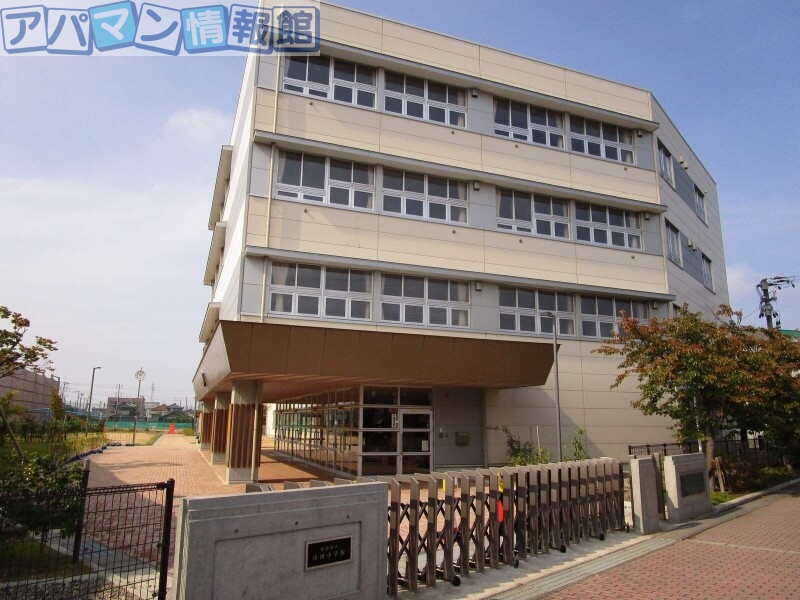 小学校　新潟市立山田小学校（小学校）まで872m