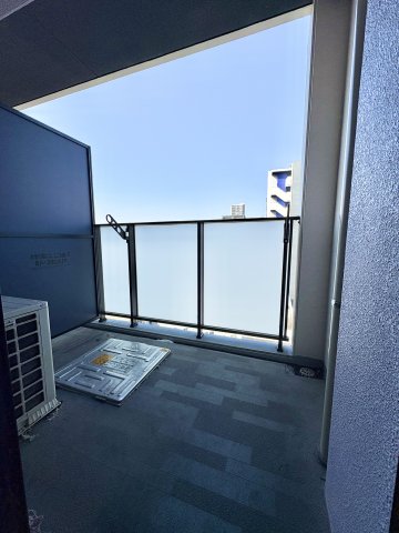 バルコニー　陽当たり良好なバルコニーです