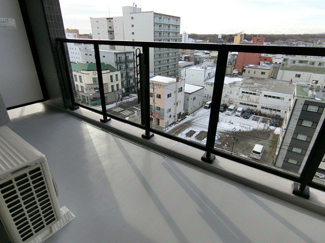 【千歳市幸町のマンションのバルコニー】